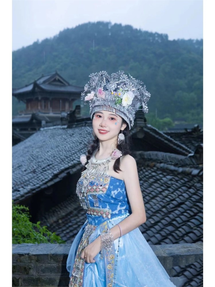 新しいライトブルーの家族向け旅行写真と民族衣装をフィーチャー - Photography Lighting Style のレビューと価格