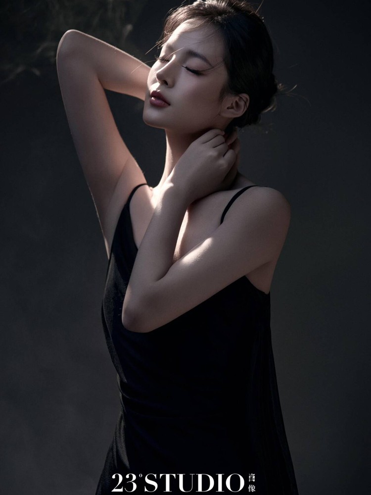 2026年新作韓国風ハイエンド感覚ライトフォトグラフィー服ポ - Photography Lighting Style のレビューと価格